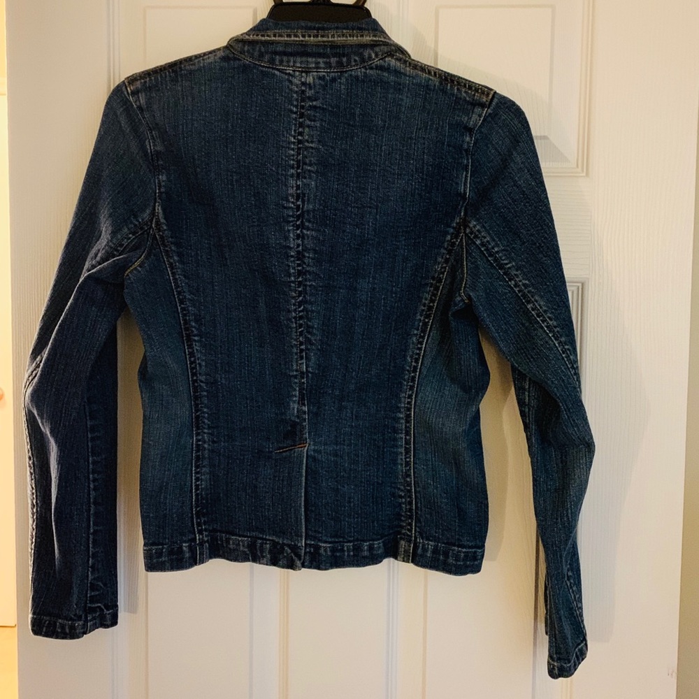 Jean Blazer.